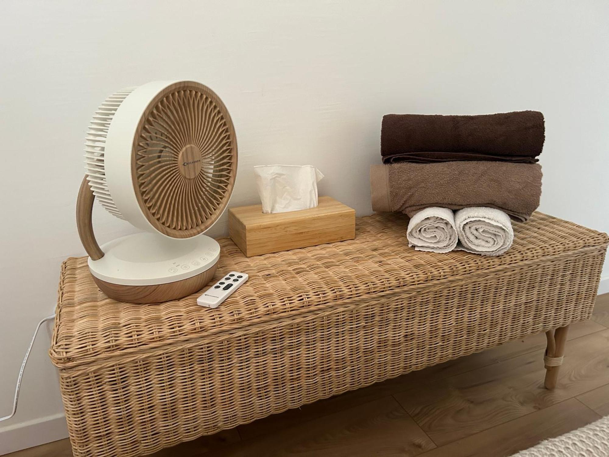 Studio Easy Check-In 8 Mins Disneyland 35 Mins Paris Free Starbucks Coffee Parking Wifi Bussy-Saint-Georges Exterior foto